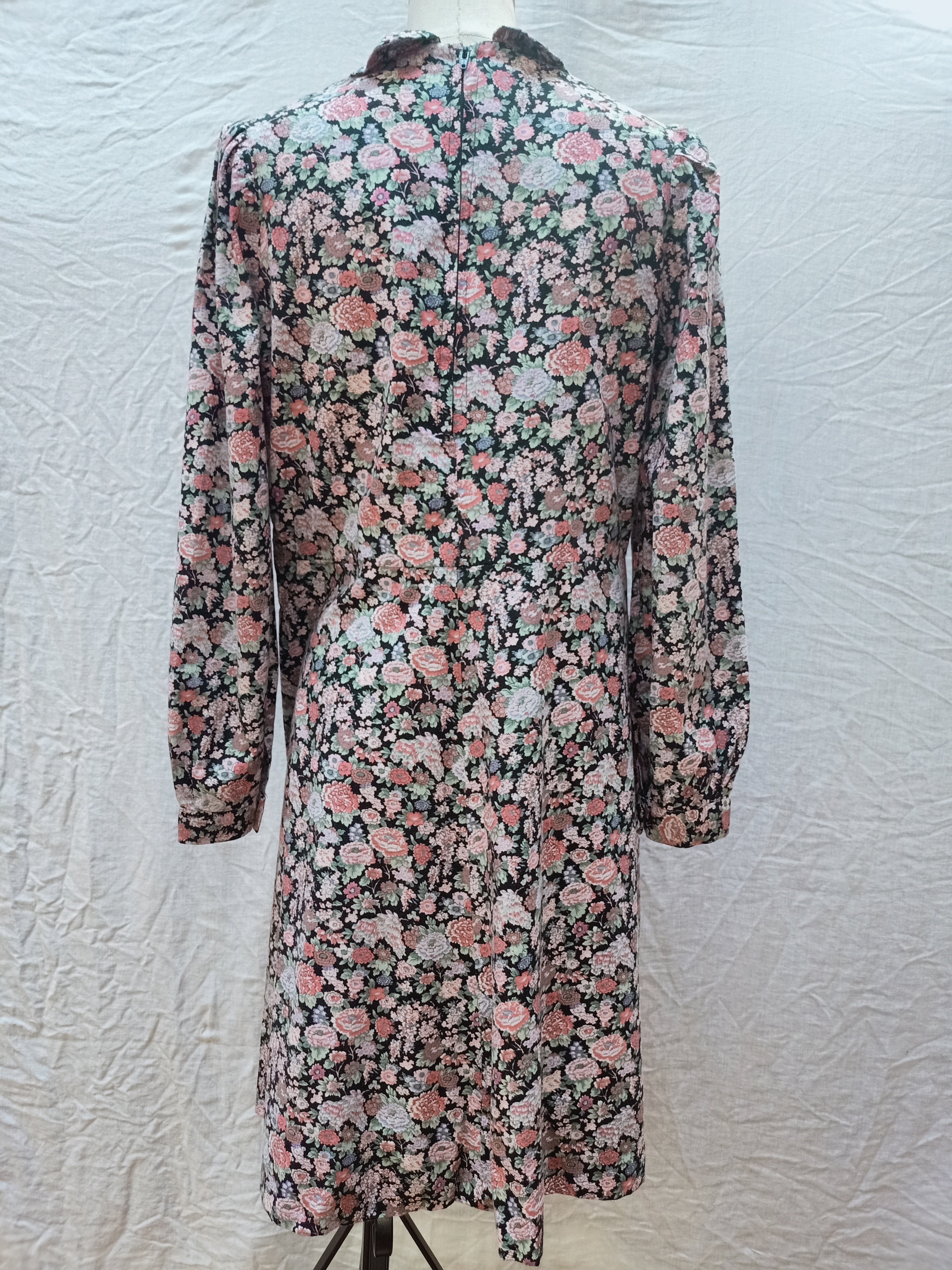 Vintage Floral Mini Dress