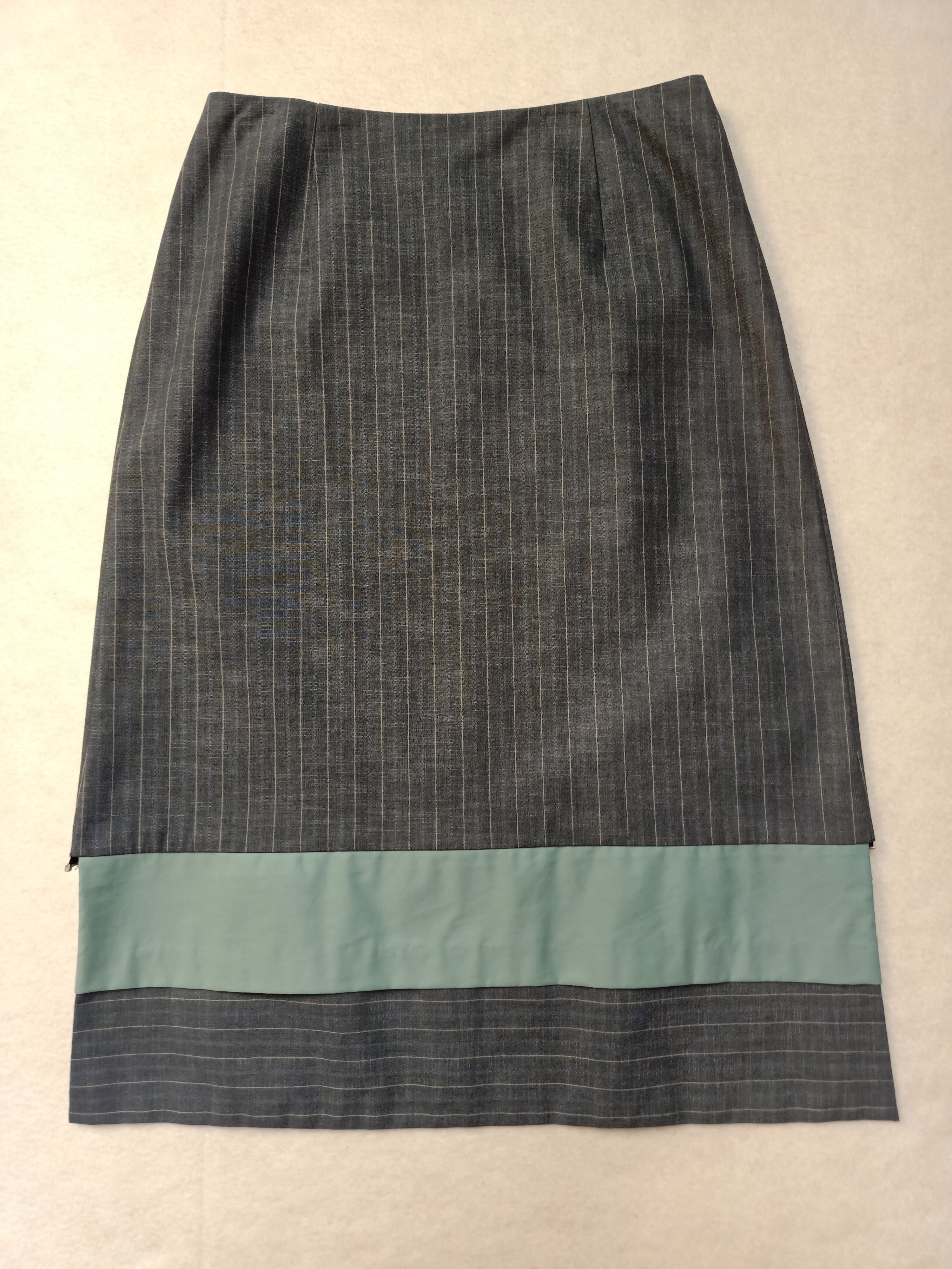 Lois Phin Skirt