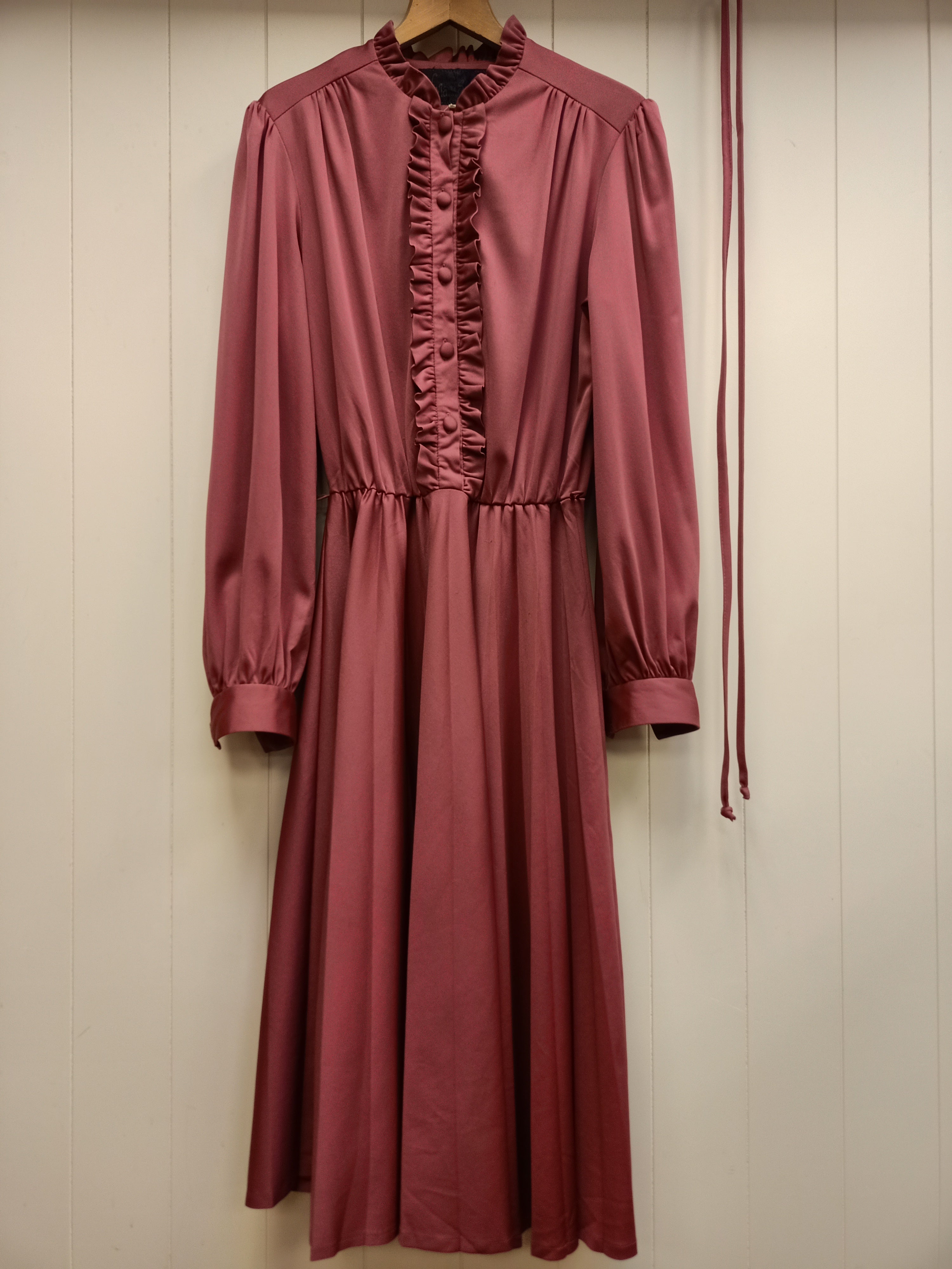 Vintage Vivian Styles Light Maroon Dress
