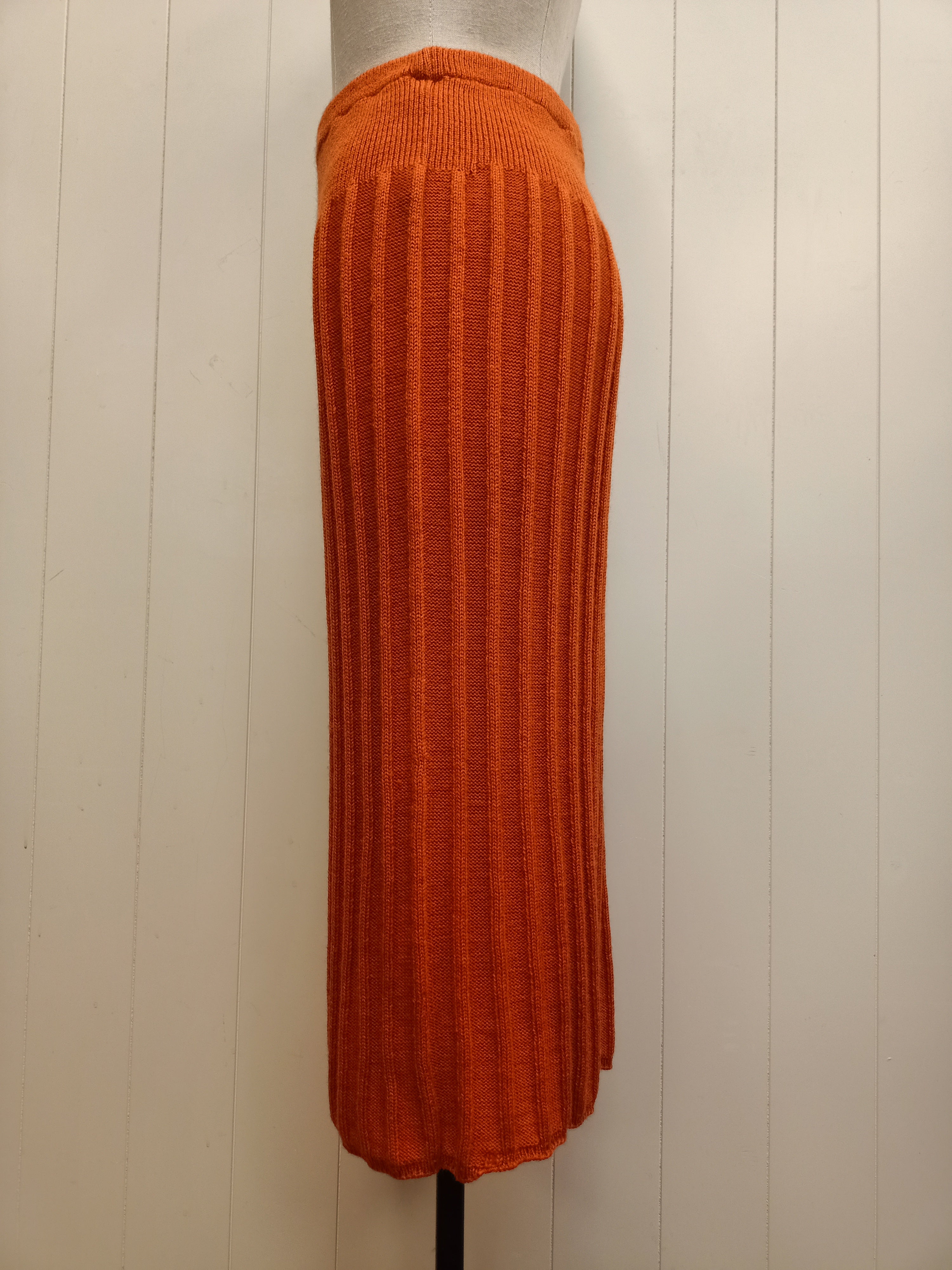 Vintage Dialogue Orange Knit Skirt