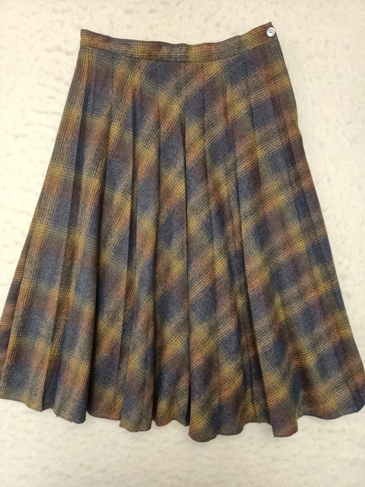 Vintage Plaid Pleated Skirt