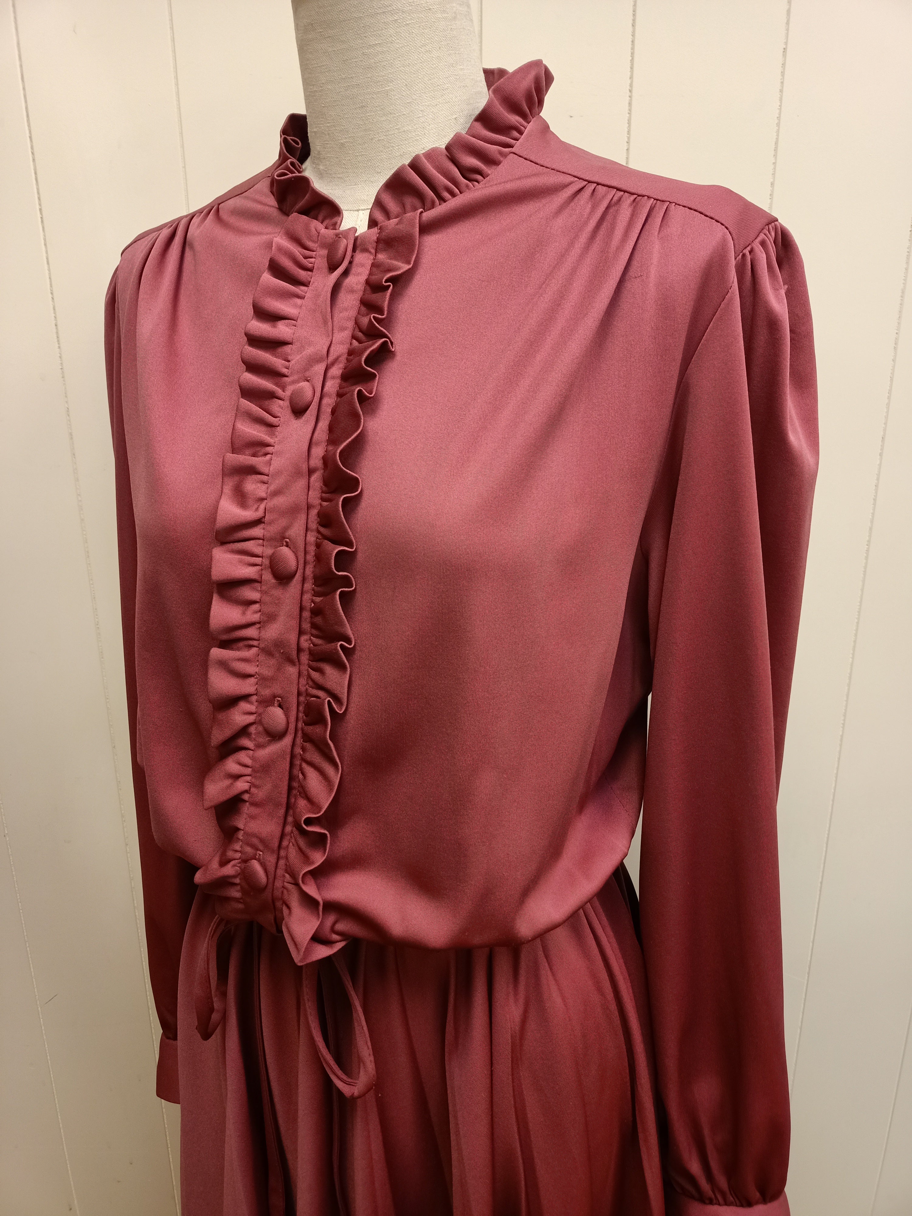Vintage Vivian Styles Light Maroon Dress