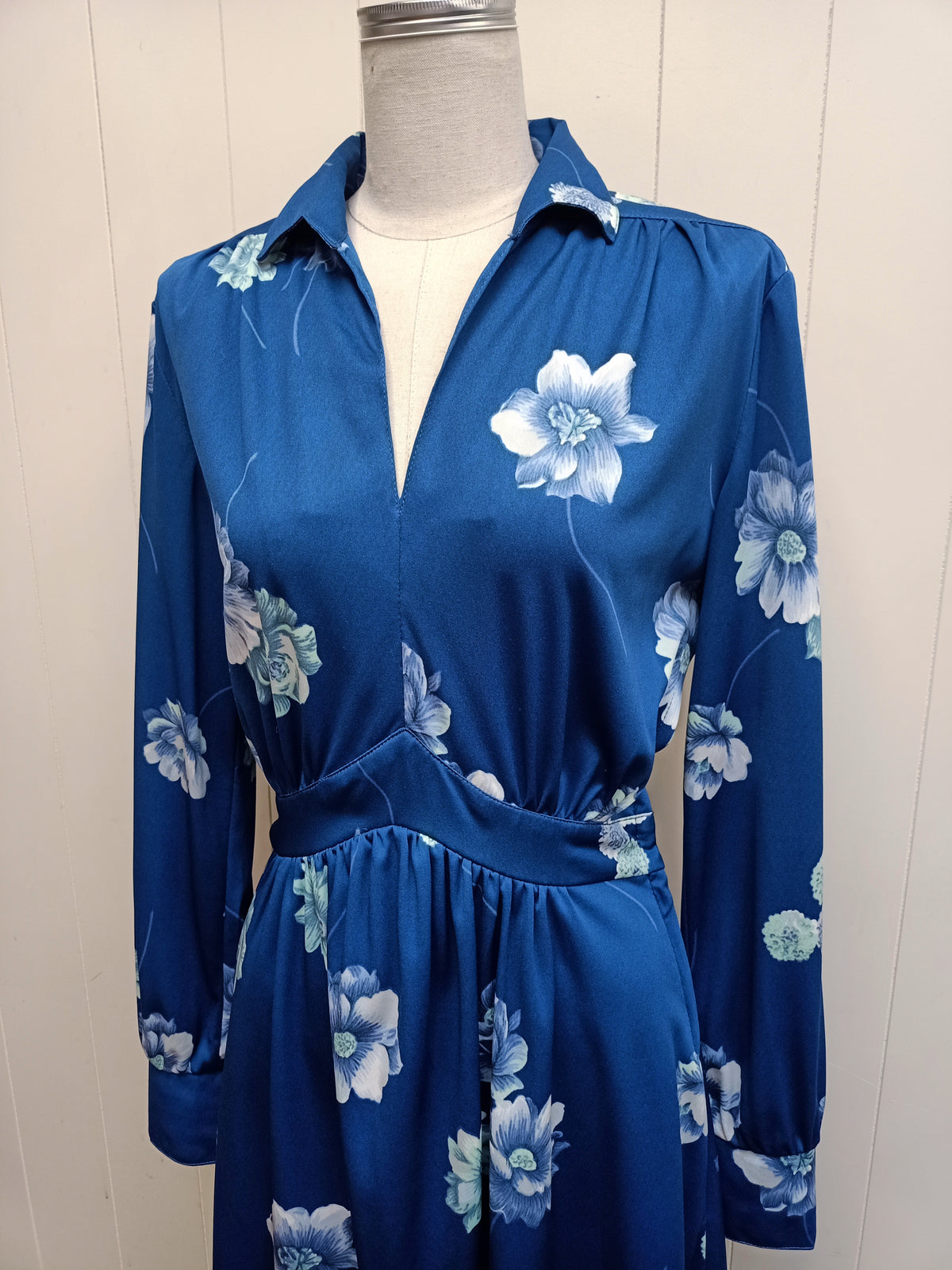 Vintage Perfectly Twee Floral Dress