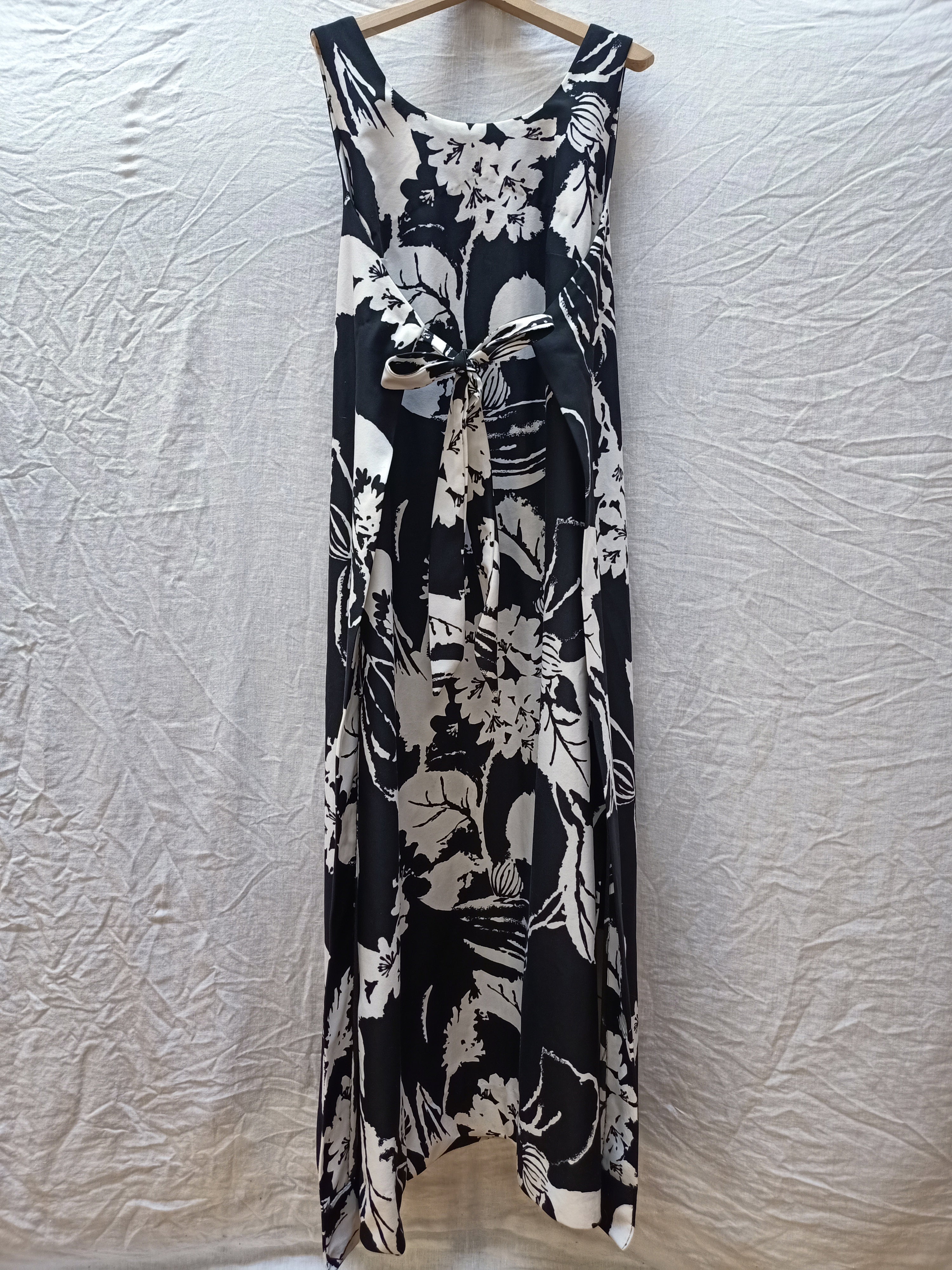 Vintage Wrap Around Apron Dress