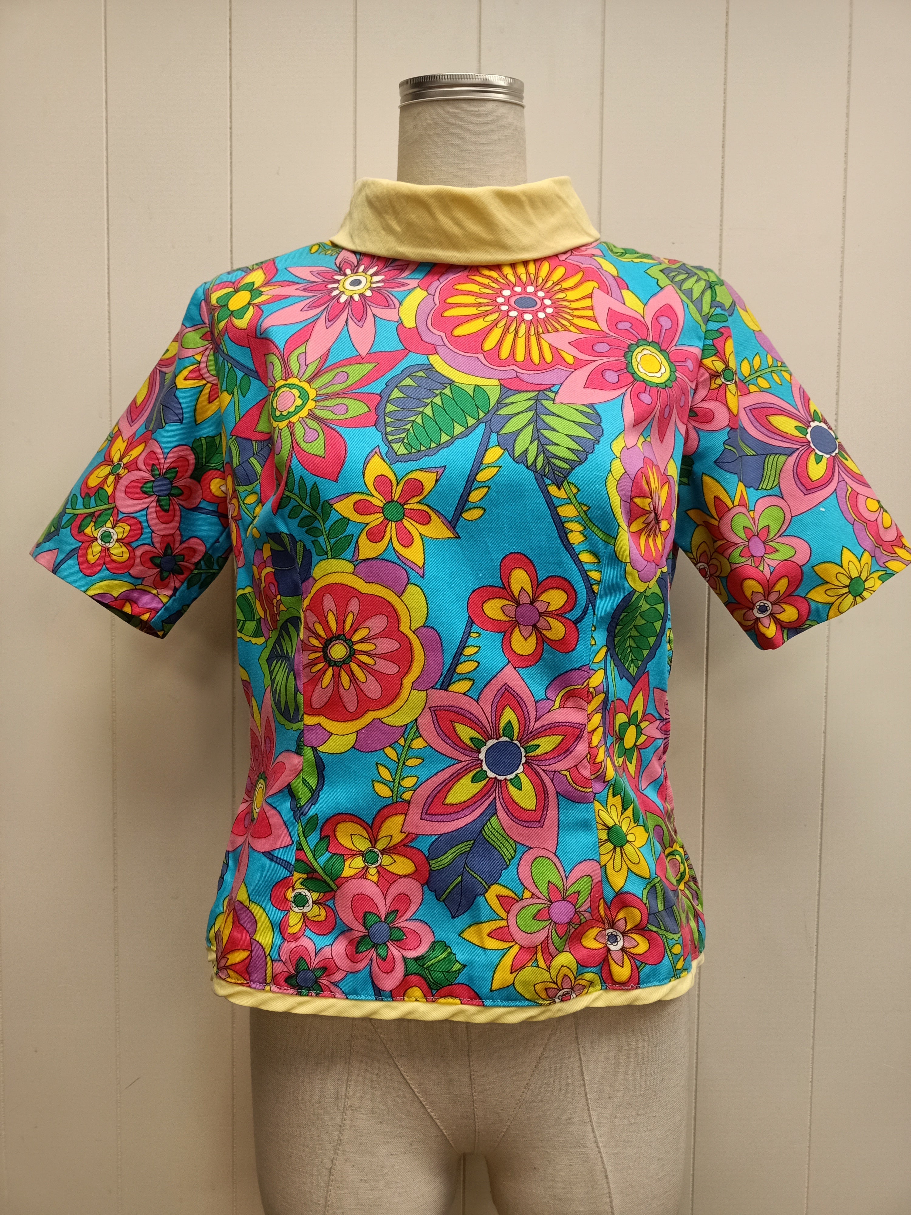 Vintage Flower Power Shirt
