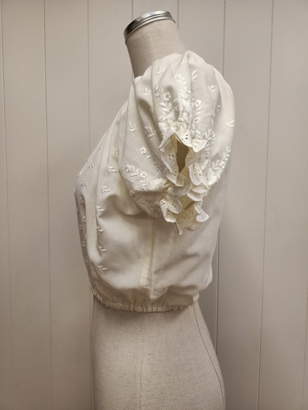 Vintage Broderie Anglaise Crop Peasant Shirt